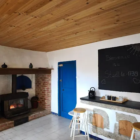Le 1739 La Coste
